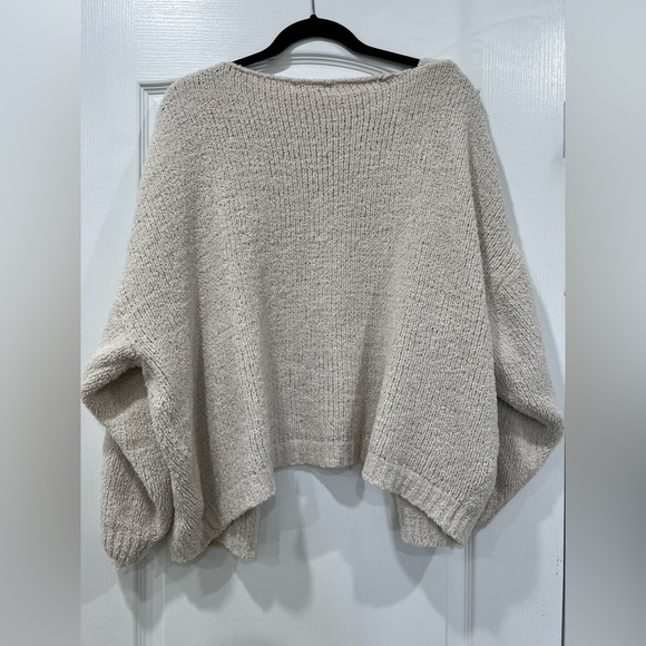 Missguided- Fuzzy Cardigan - Picture 2 of 3